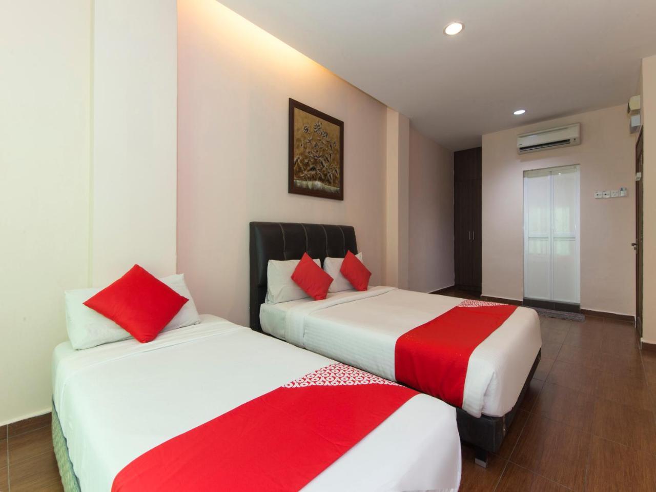 Oyo 109 V'La Park Hotel Куала Лумпур Екстериор снимка
