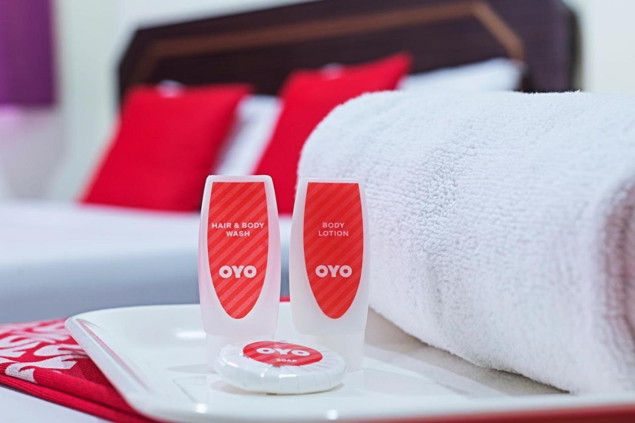 Oyo 109 V'La Park Hotel Куала Лумпур Екстериор снимка