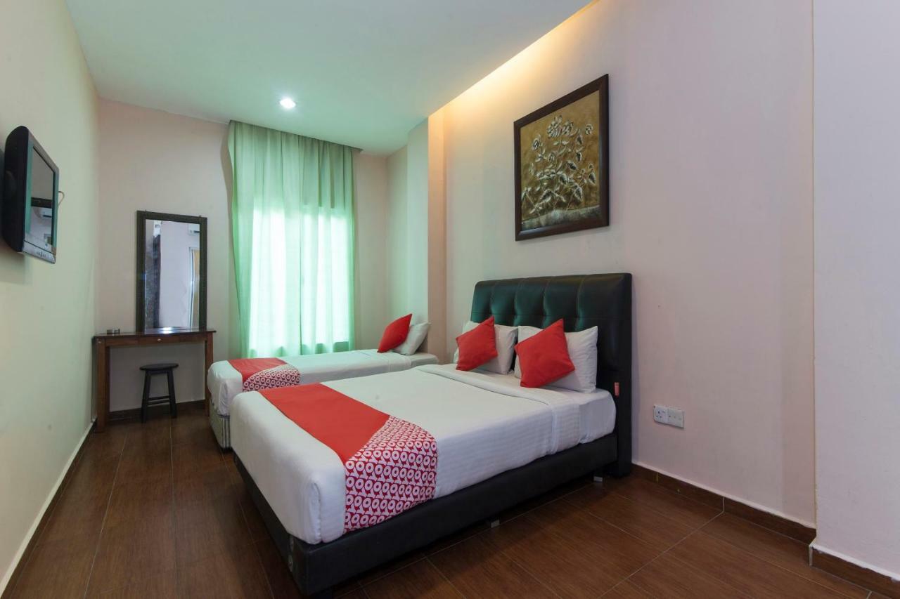 Oyo 109 V'La Park Hotel Куала Лумпур Екстериор снимка
