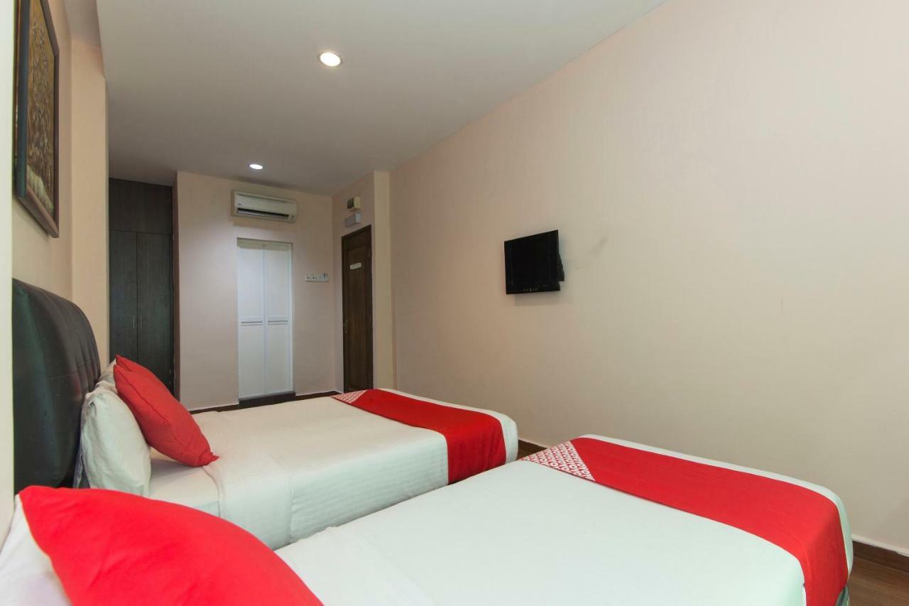 Oyo 109 V'La Park Hotel Куала Лумпур Екстериор снимка