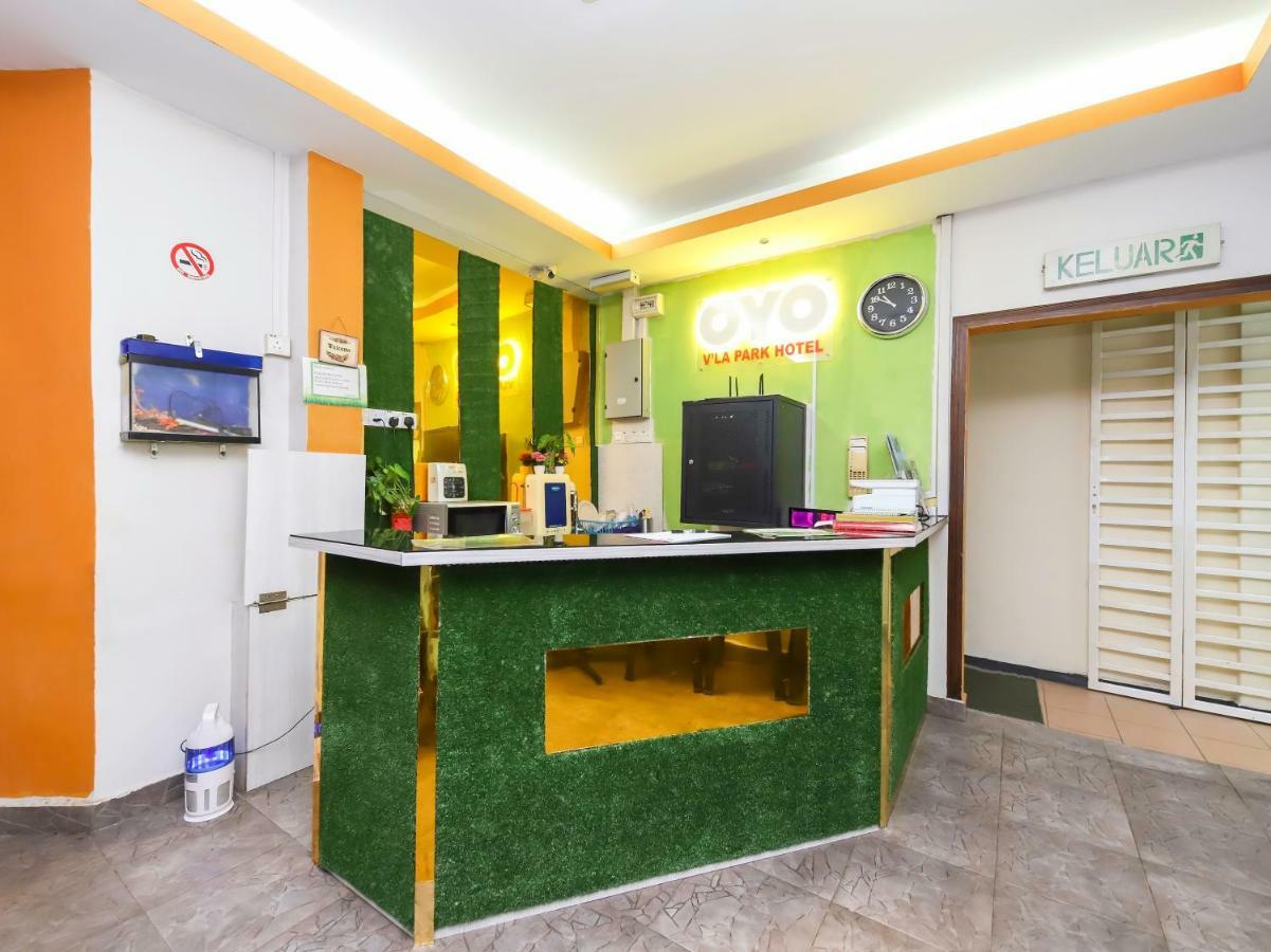 Oyo 109 V'La Park Hotel Куала Лумпур Екстериор снимка